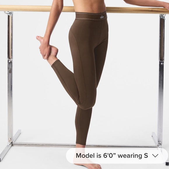 ALO Yoga Pants - New Alo Yoga Espresso Leggings